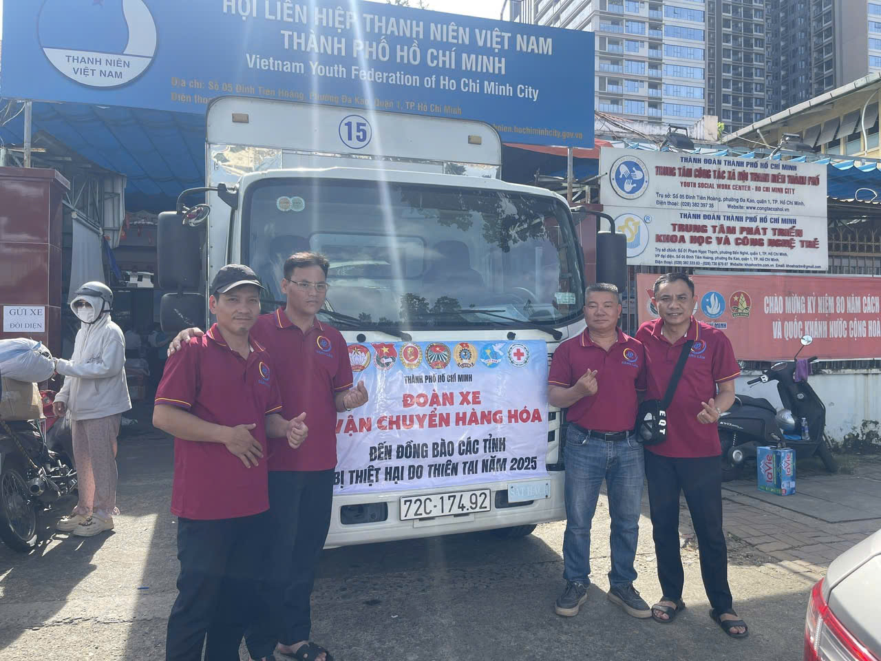 Thầy Nhung Đặng Lâm – Tấm lòng vì miền Trung trong mùa lũ năm 2025