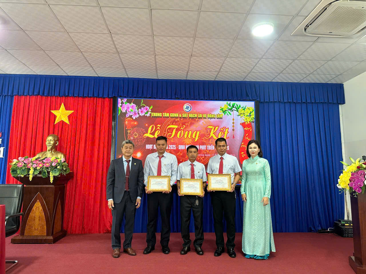 Top 1: Thầy dạy lái xe uy tín ở Đặng Lâm Bà Rịa Vũng Tàu là ai? Gợi ý thầy Nhung tận tâm,dễ đậu