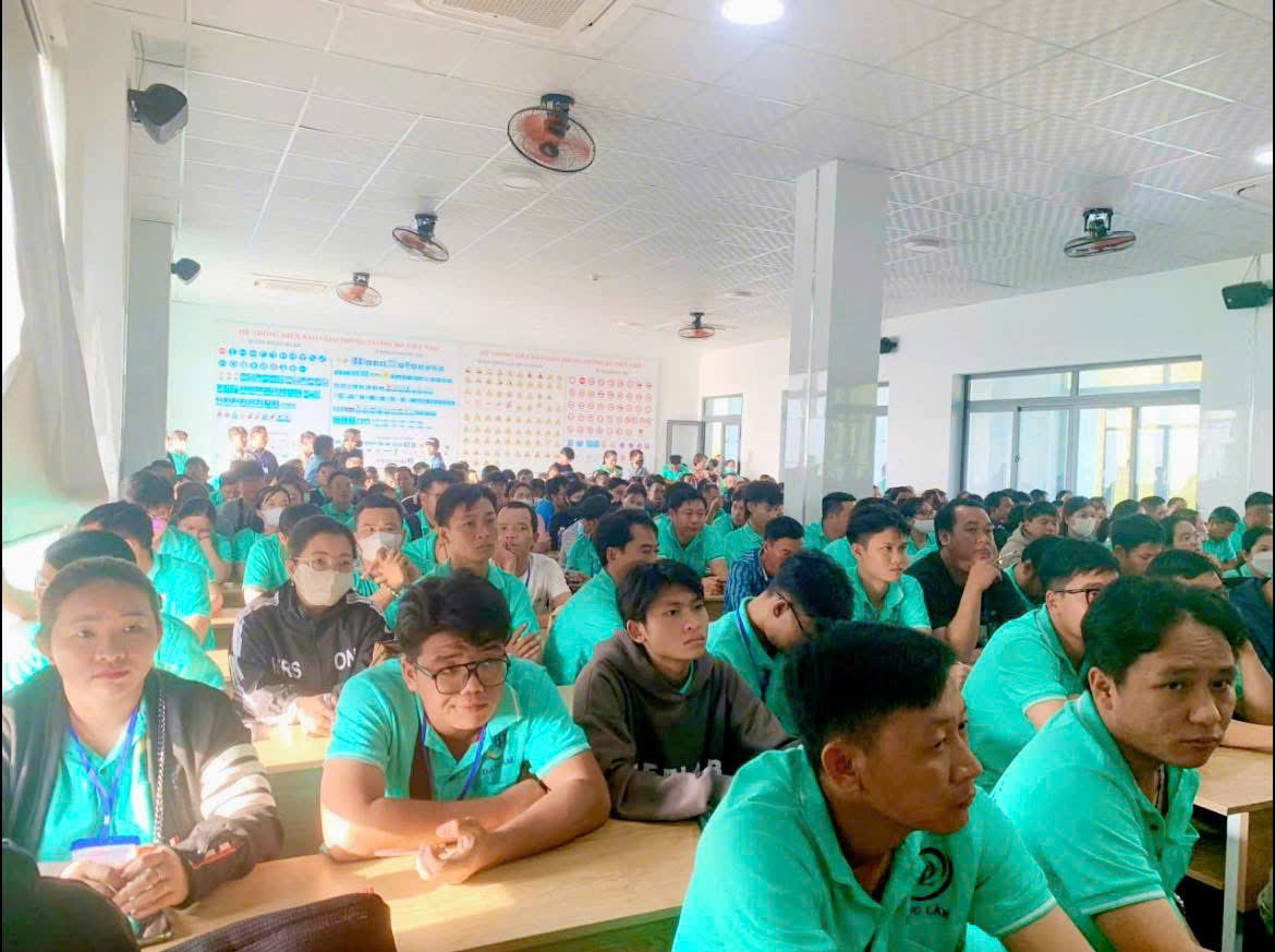 🚗 Cầm vô lăng ngay hôm nay – Học lái xe uy tín tại Đặng Lâm 🚗